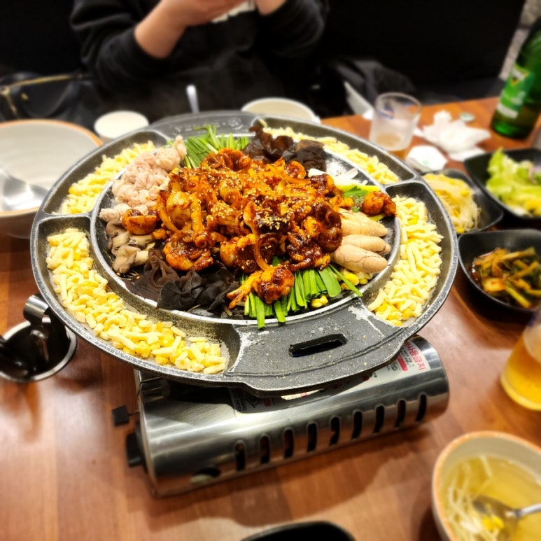 불맛나직화낙지쭈꾸미 이미지