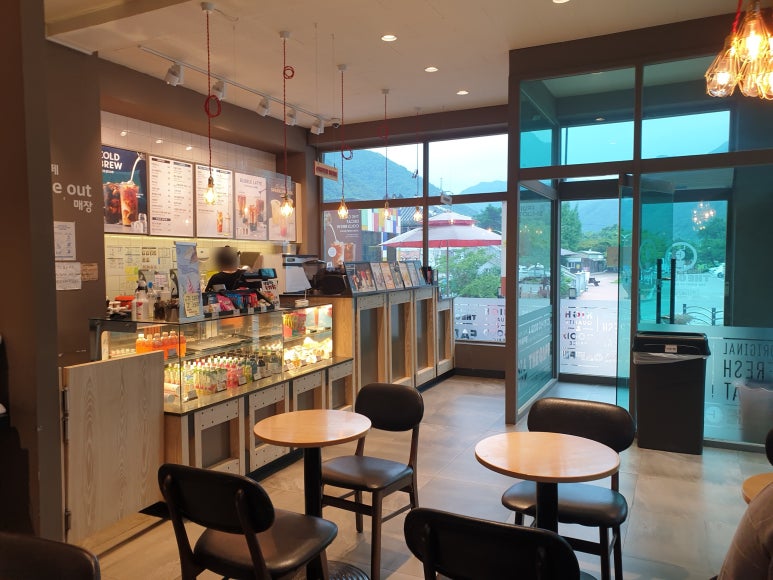 더카페 영월고씨동굴점 이미지