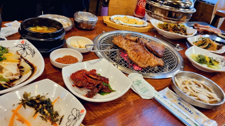 이가 숯불갈비 전문점 이미지