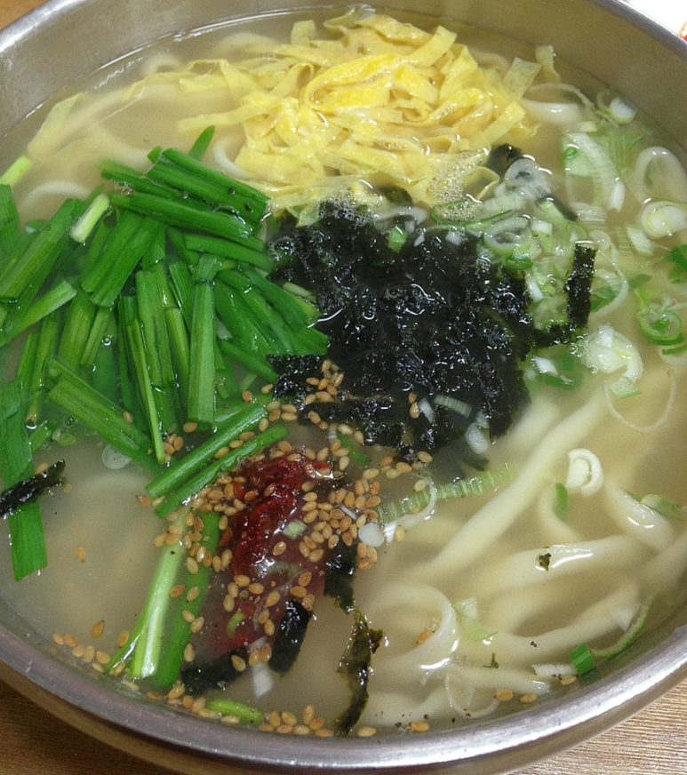 부산잔치국수 이미지