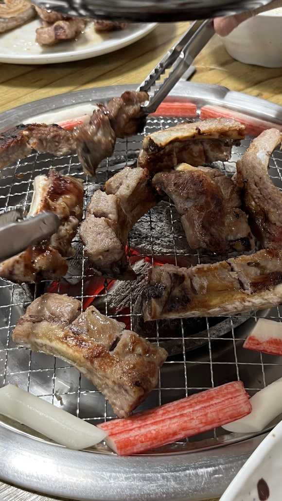 거시기쪽갈비생족발구이 이미지