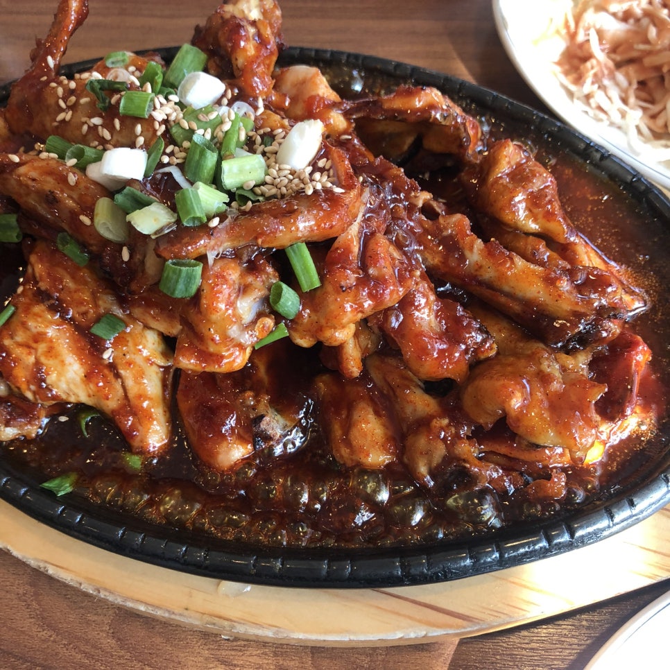 몽골리안닭숯불바베큐 이미지