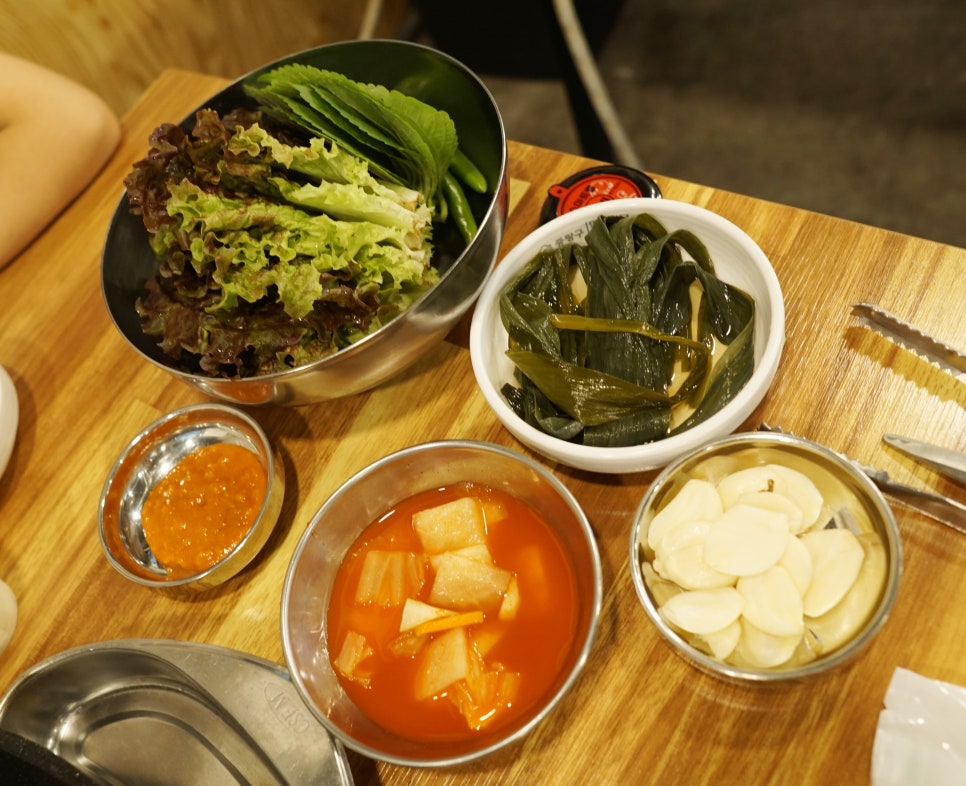 용마꽃돼지삼겹살 이미지