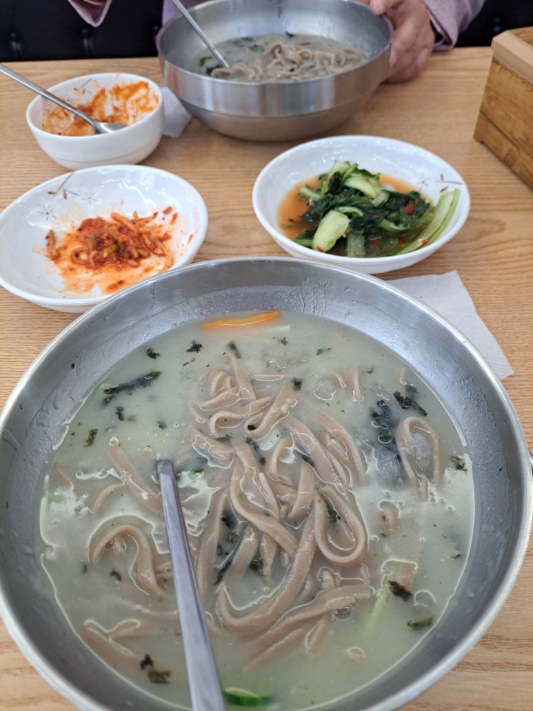 북한산옹심이메밀칼국수 이미지