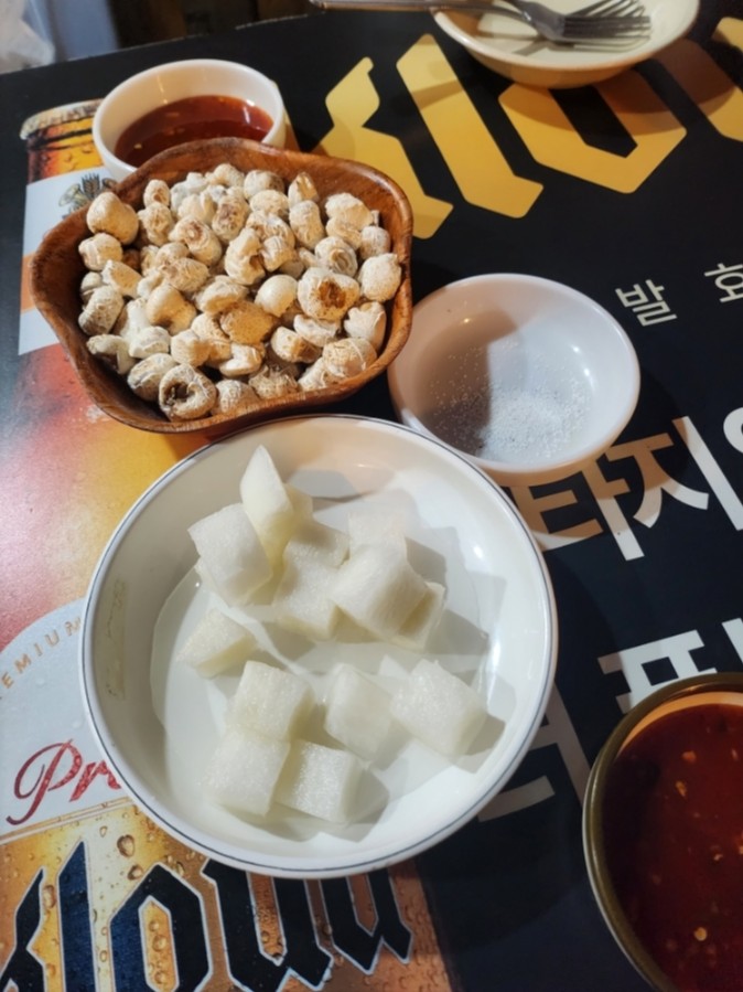 쥬라기마늘치킨 이미지