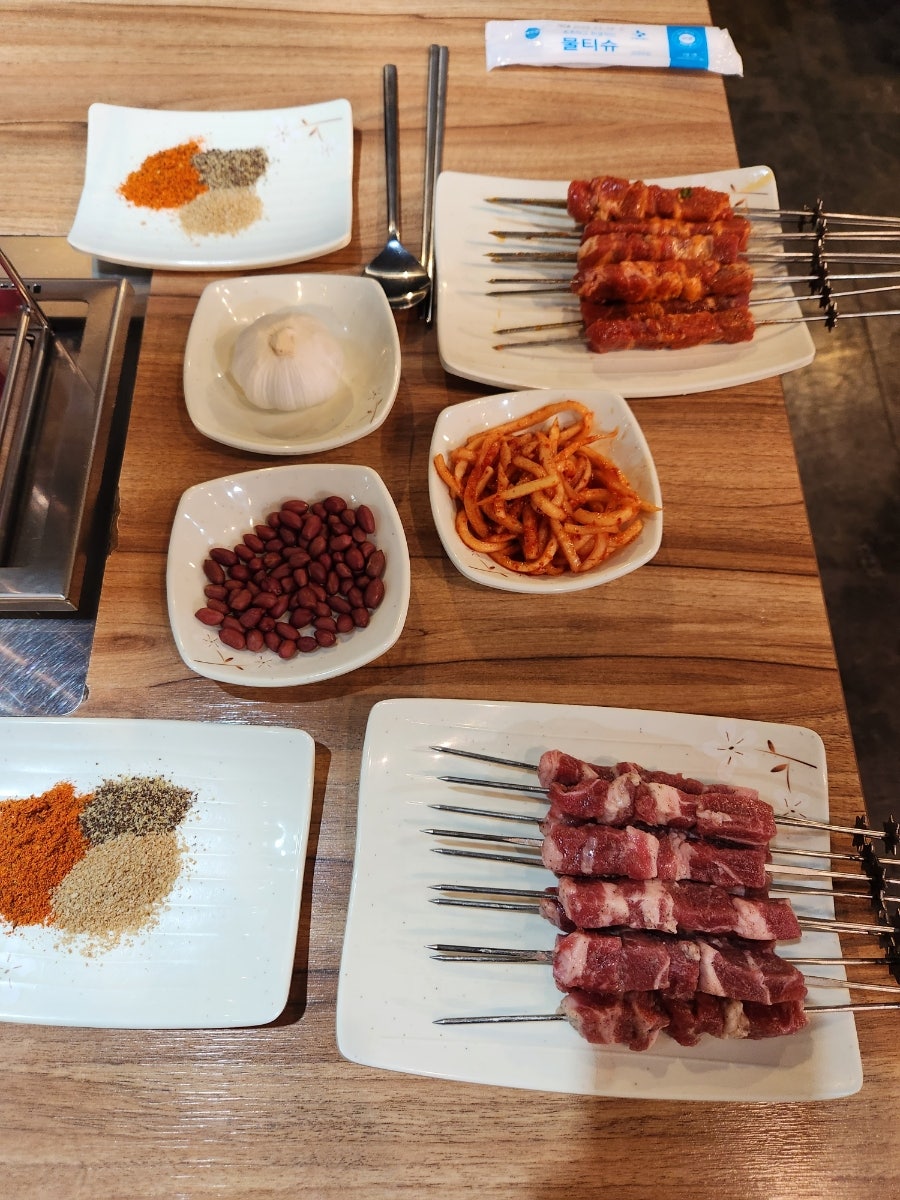 똘마니양꼬치 이미지