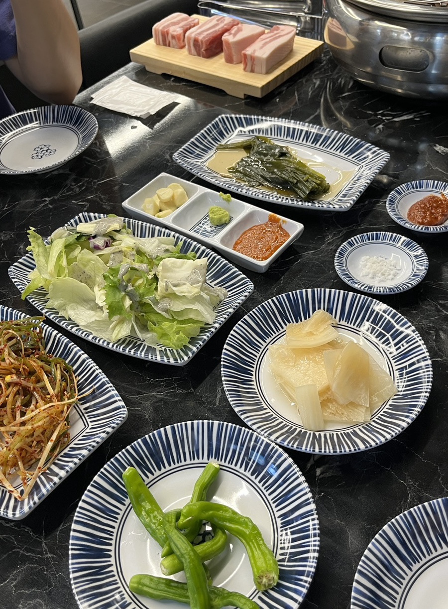 뚱삼집 이미지