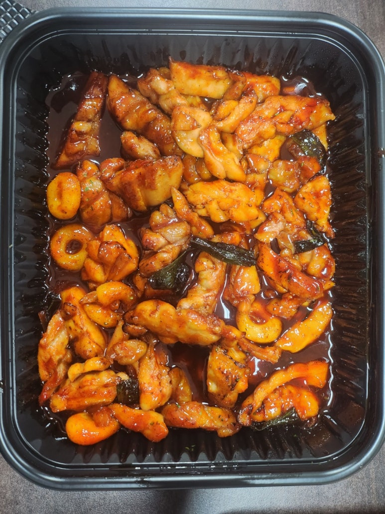 기영이숯불두마리치킨전주 이미지