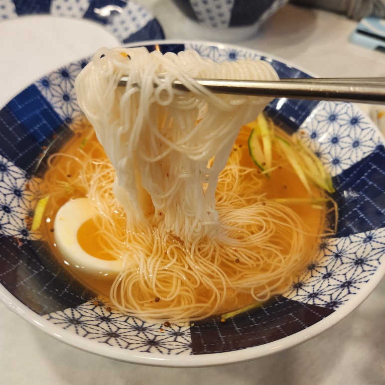 이북냉면 이미지