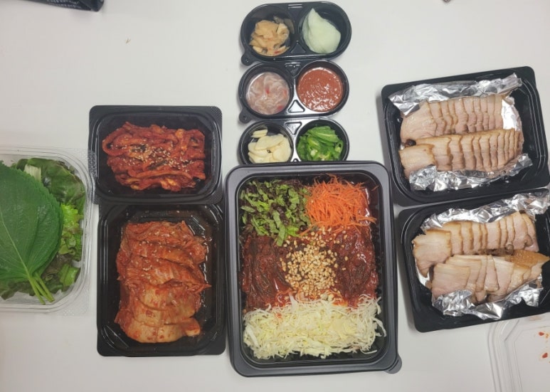 경이로운족발 이미지