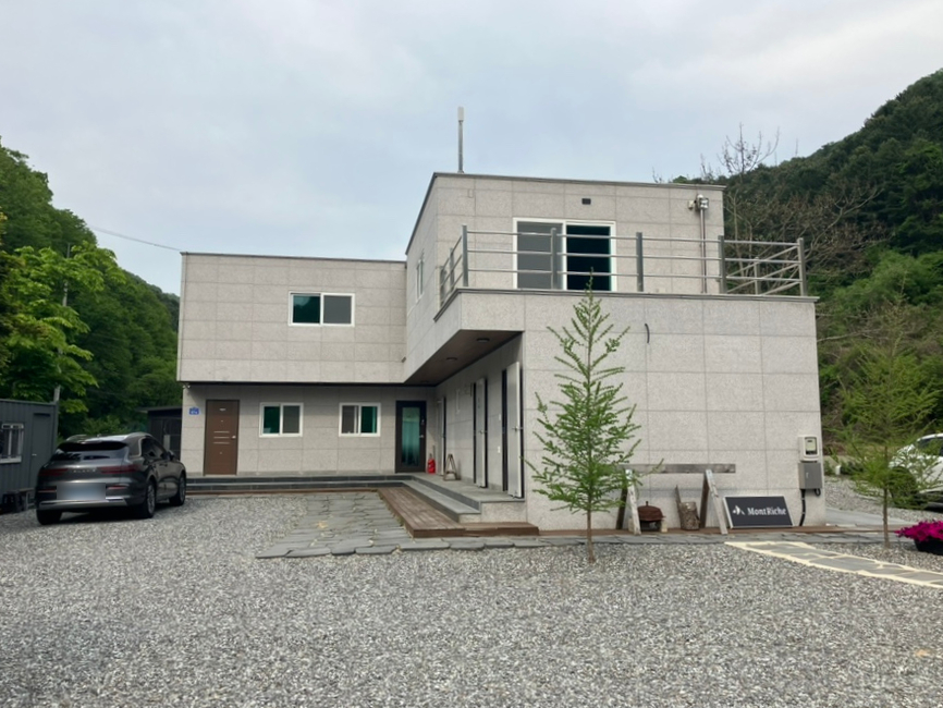 몽리치 이미지