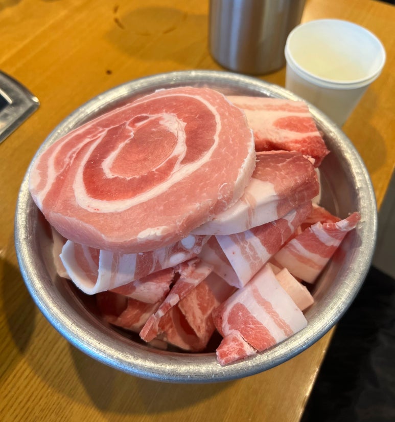 육품달 이미지