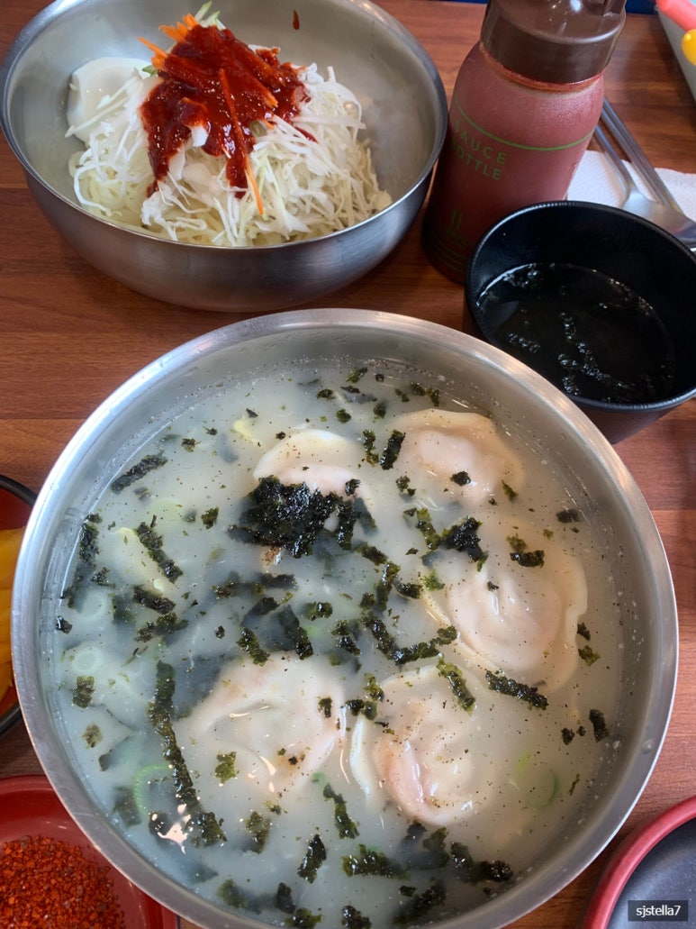 블랙스톤벨포레 투썸플레이스 이미지