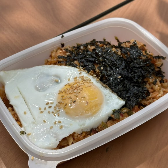 샐러딧동탄샹보르점 이미지