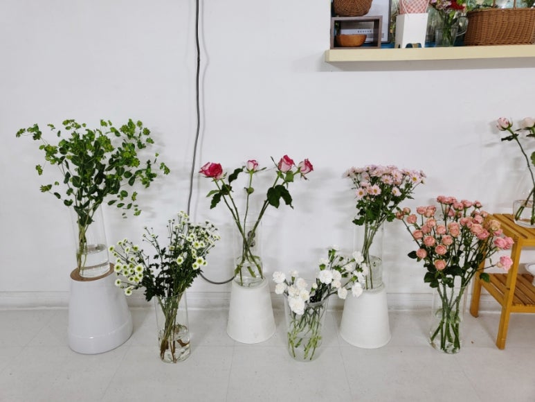 꽃을안기다 이미지