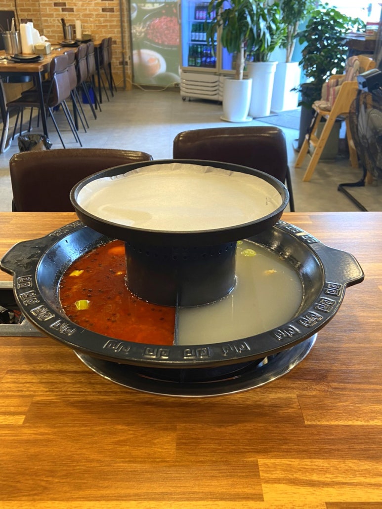 충칭훠궈마라탕 이미지
