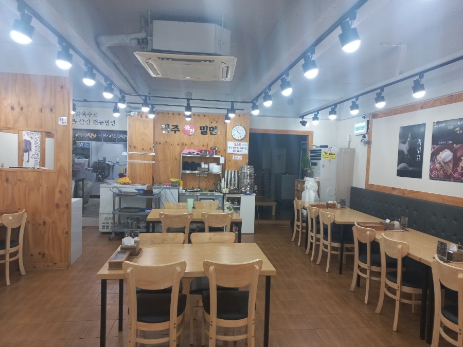 진주육전밀면 이미지