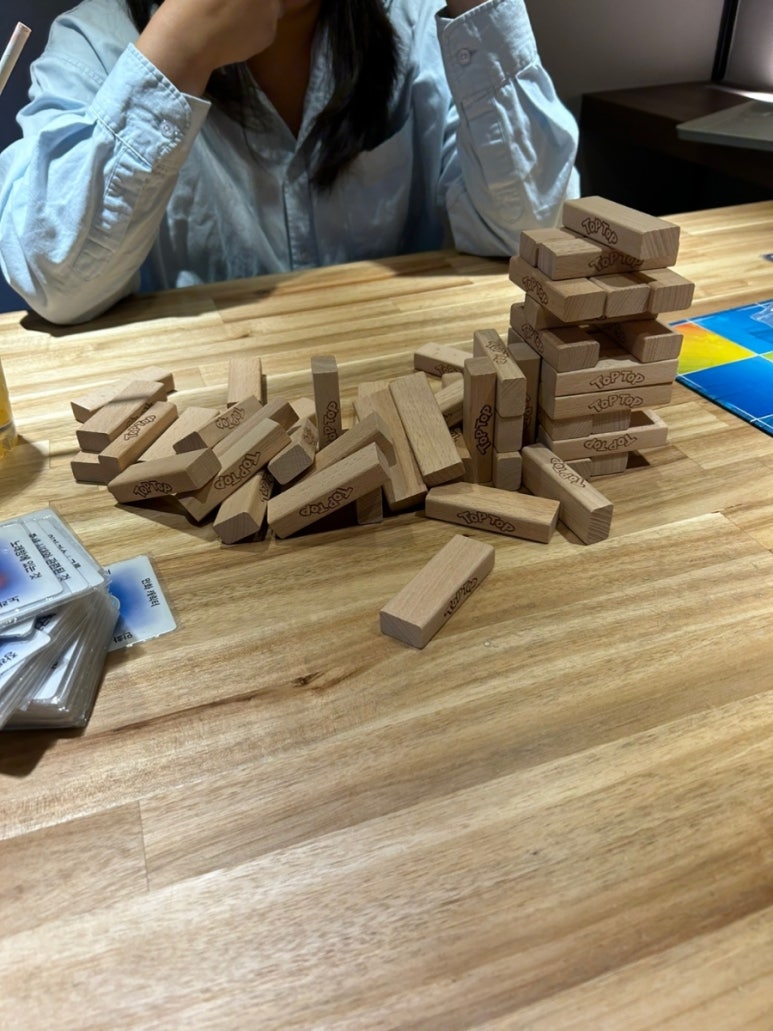 정글비 이미지