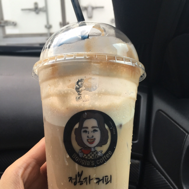 커피봉자 이미지