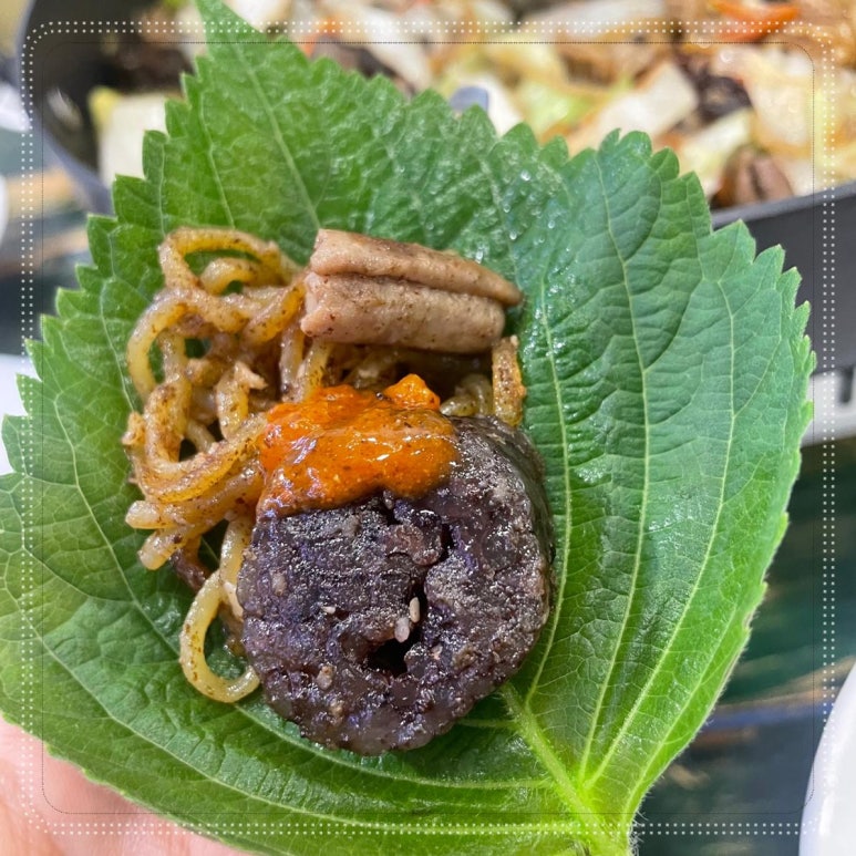 백순대본가새맛 이미지