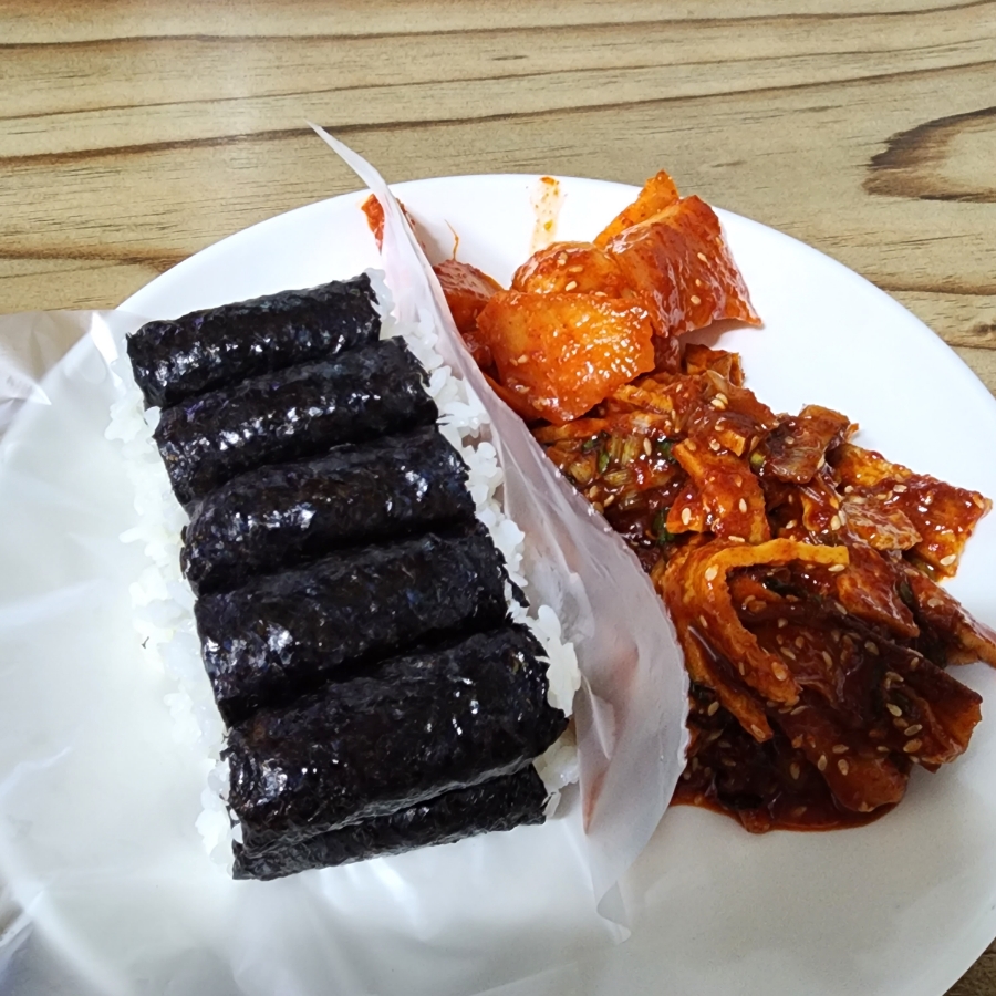 하동충무김밥 이미지