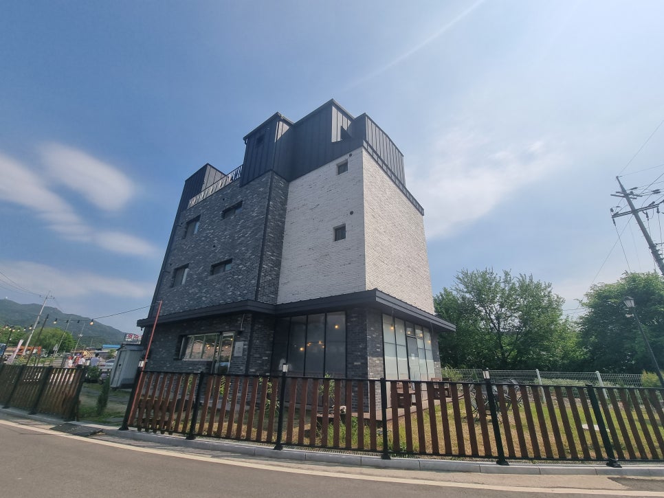 카페 우(CAFE WOO) 이미지