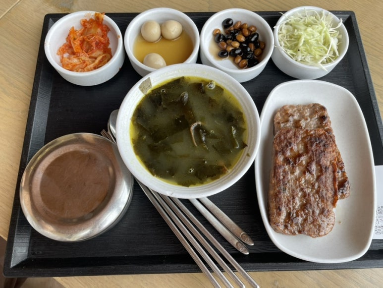 신세계푸드셀렉더테이블 이미지
