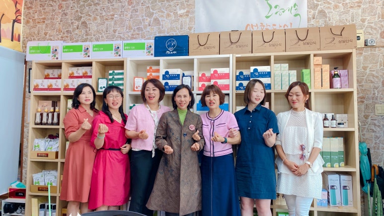유니웰주식회사 이미지