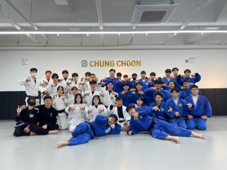 행복한 청춘 이미지