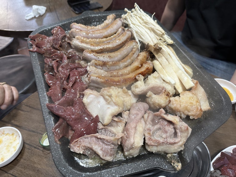 이모네돌곱창 이미지
