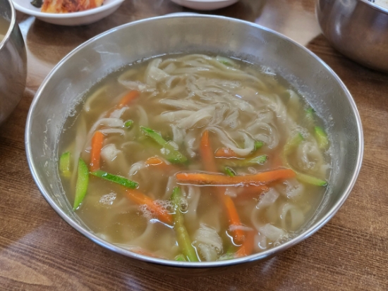 동강국수집 이미지