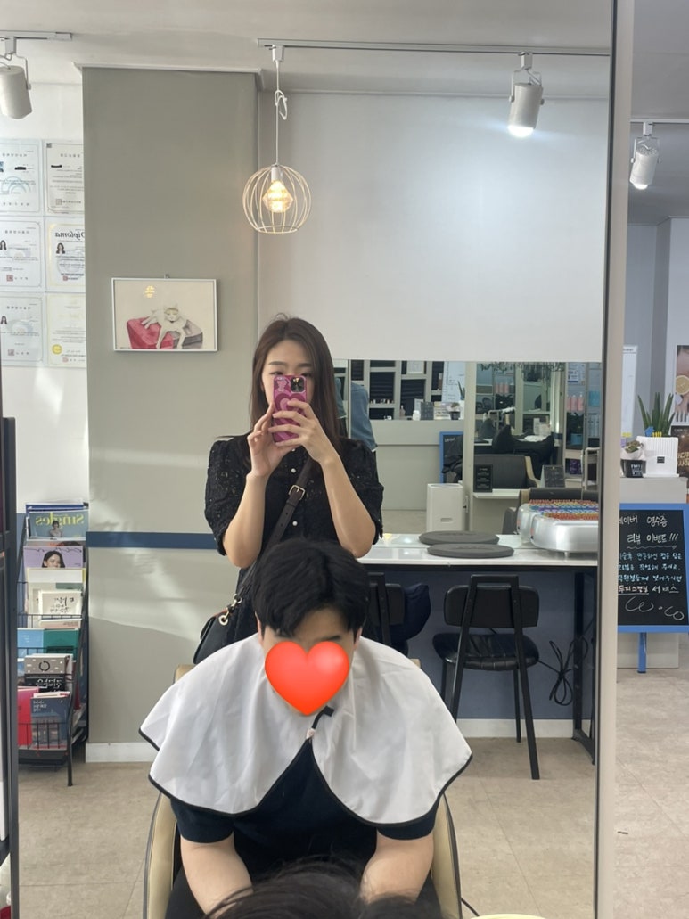 더컷헤어살롱 이미지