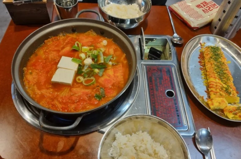 백채김치찌개 영도점 이미지