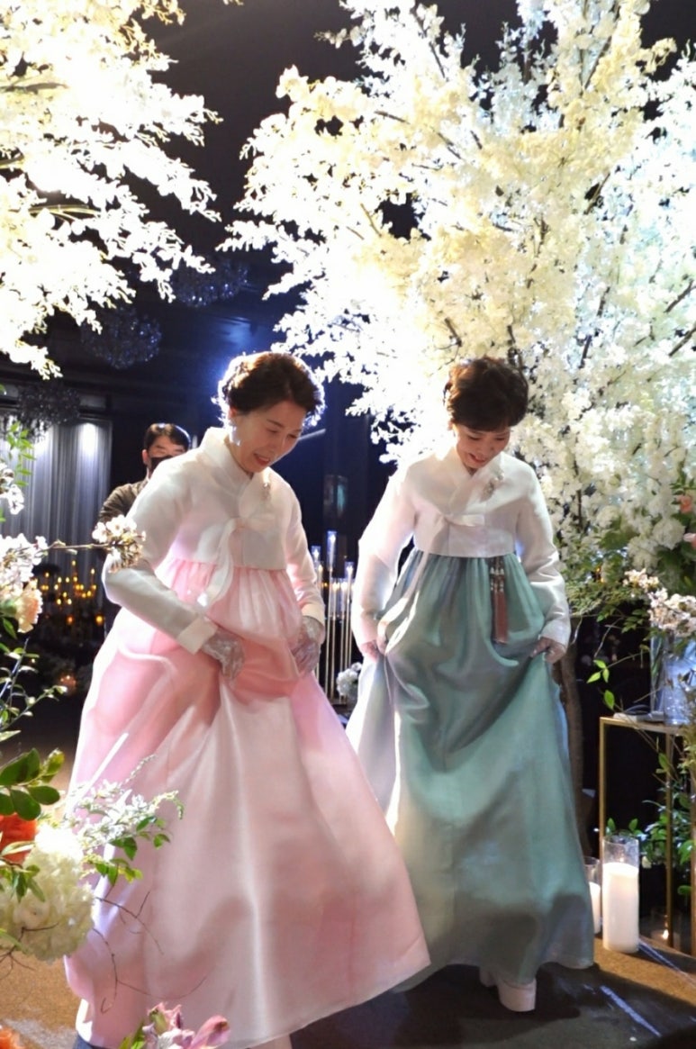 테힐라한복대여맞춤 이미지