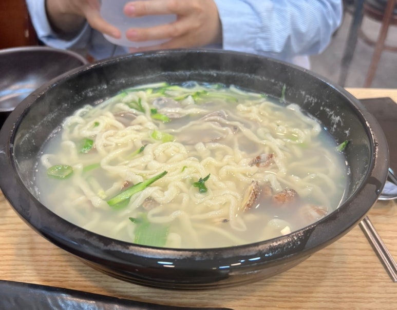 예담손칼국수 이미지