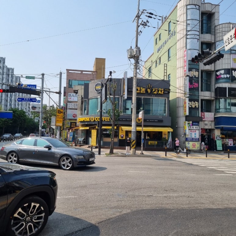 컴포즈커피화성병점 이미지