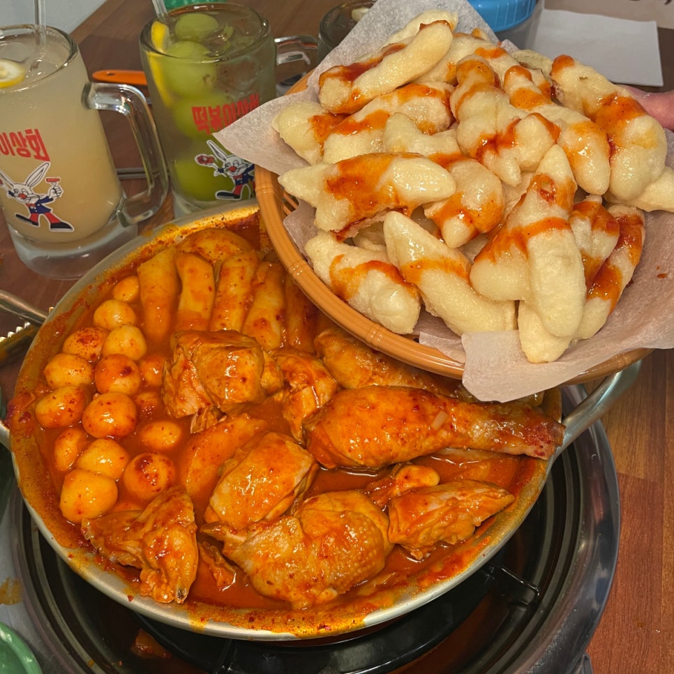 여기;떡볶이 이미지