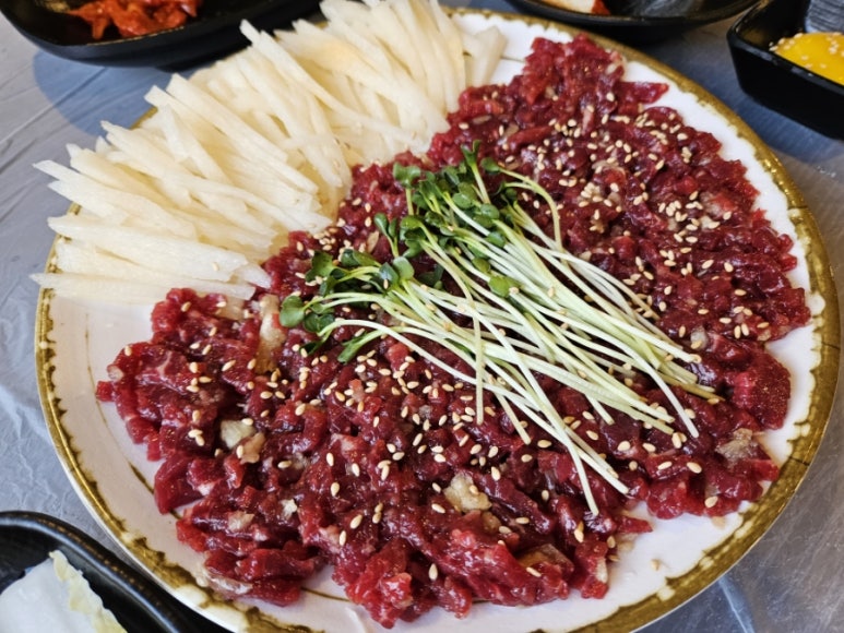 육사심대갈통 이미지