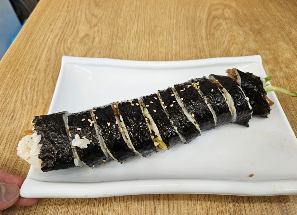 우리네김밥 이미지