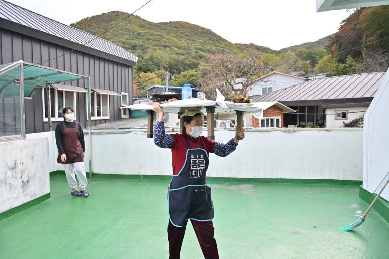 경주옻닭 이미지