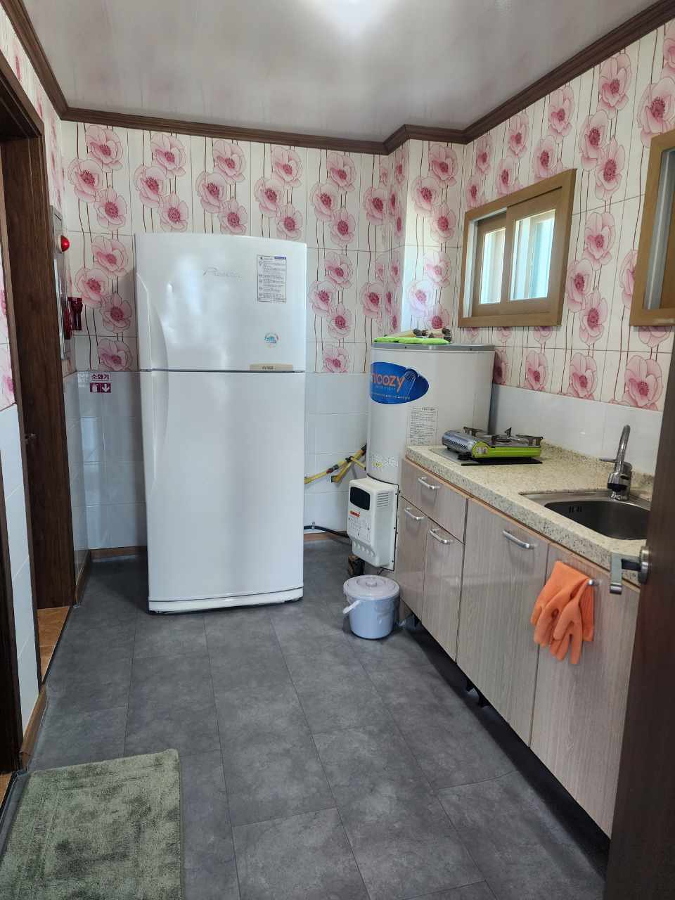 바닷가식당민박 이미지
