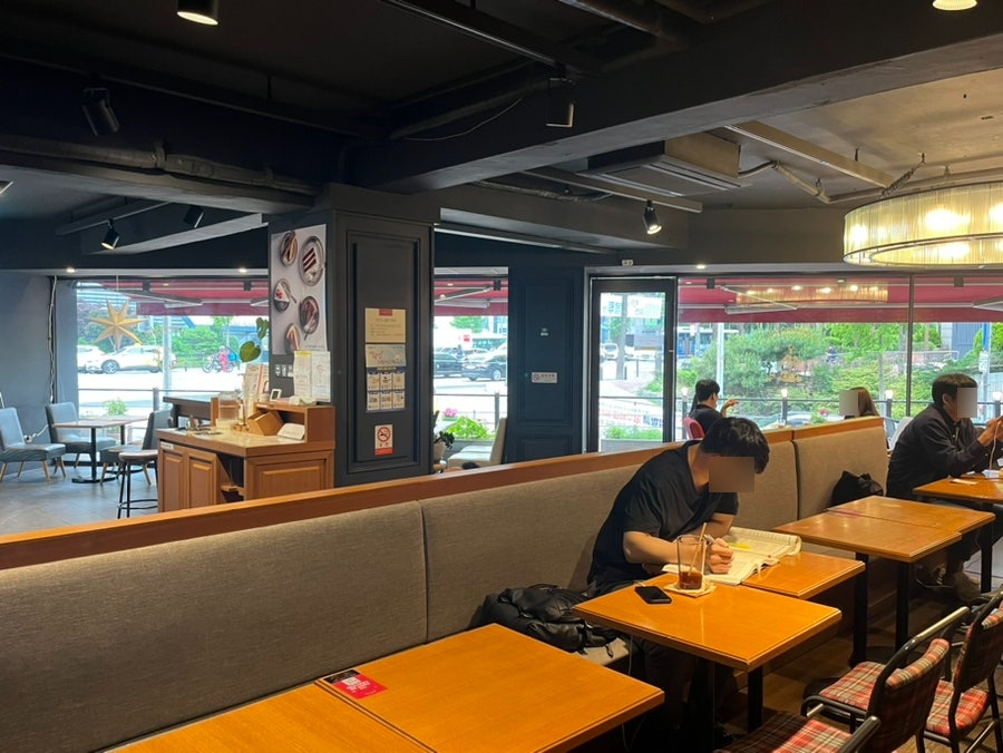 투썸플레이스 등촌역점 이미지