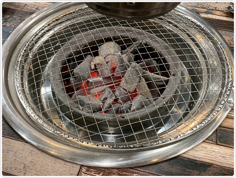 강변숯불갈비 이미지