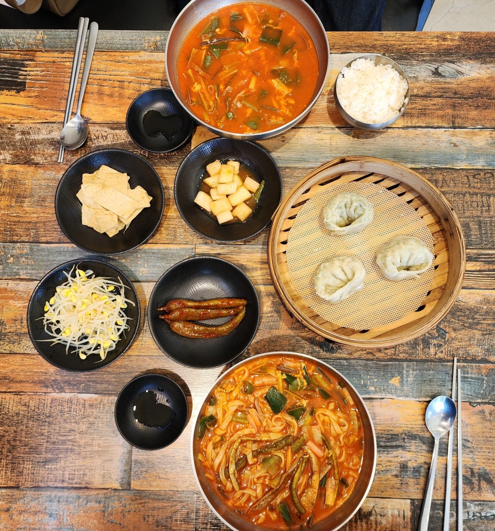 서촌92육칼 이미지