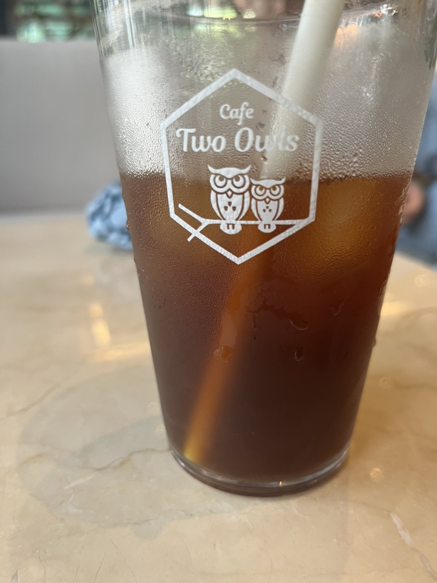 카페투오울스 이미지