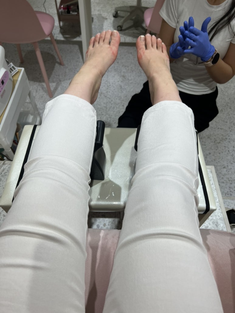 아른네일 이미지