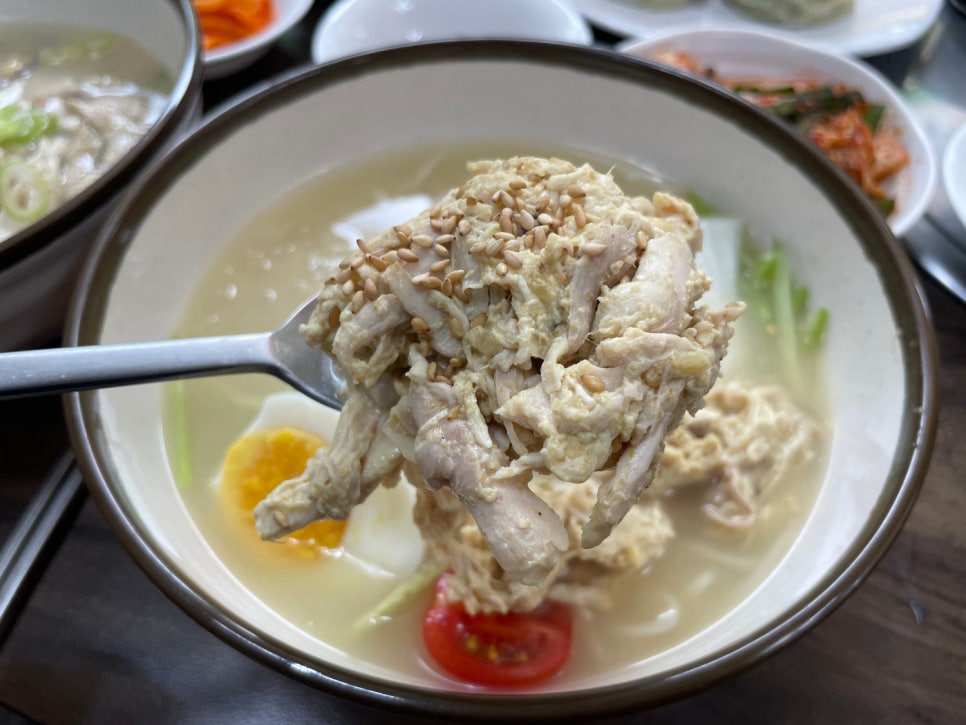 부대통닭 이미지