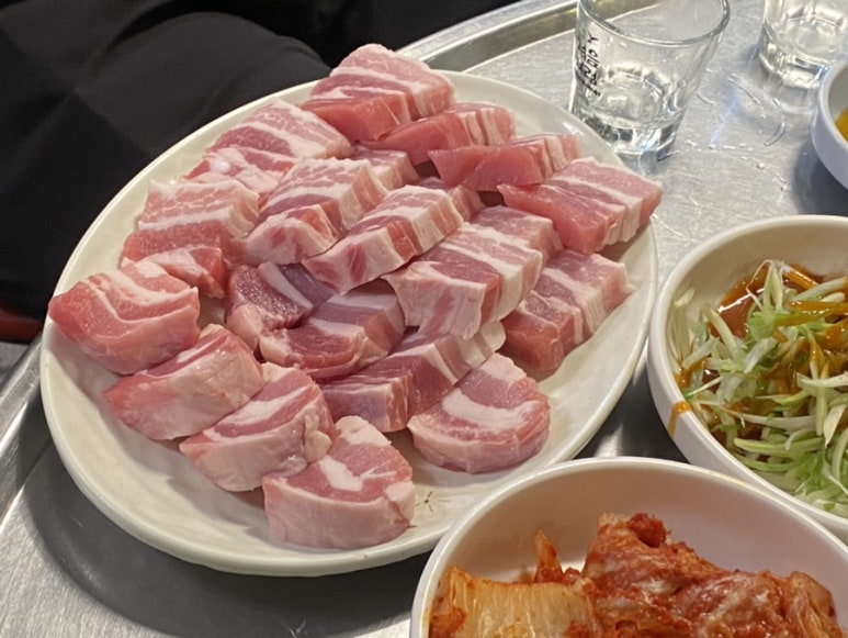 홍대감생고기 이미지