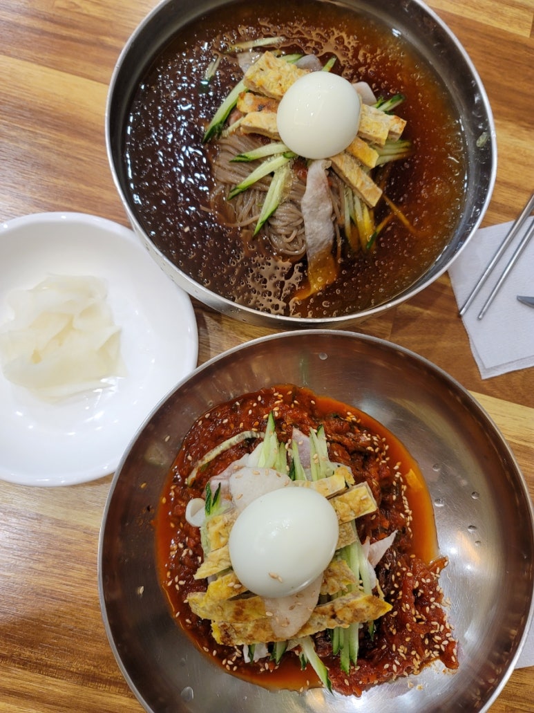 메밀고밀면 이미지