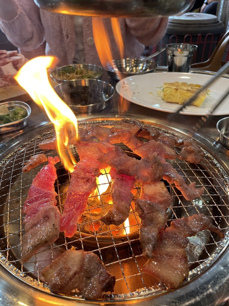 변가네연탄구이 이미지